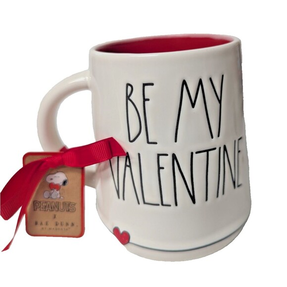 Rae Dunn Peanuts Charlie Brown Red Heart Be My Valentine Ceramic Coffee Mug - Picture 2 of 6